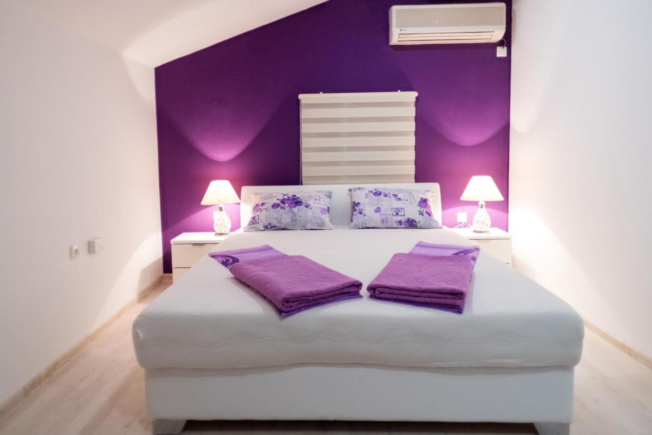Purple Rooms モスタル エクステリア 写真