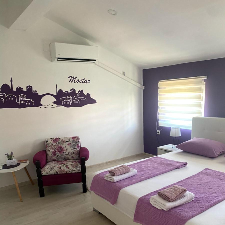 Purple Rooms モスタル エクステリア 写真